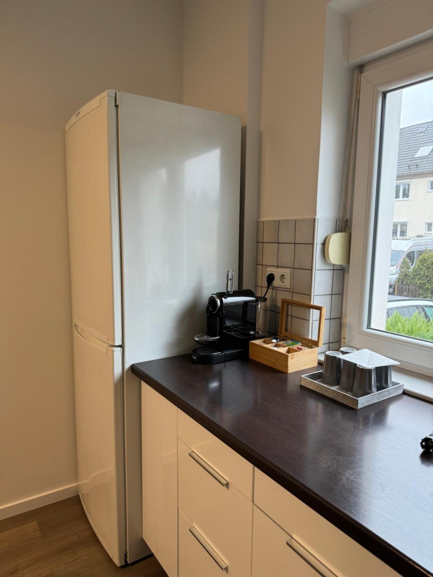 Haus Mit Garten - Kingbett - Wifi - Parkplatz Essen Exterior foto